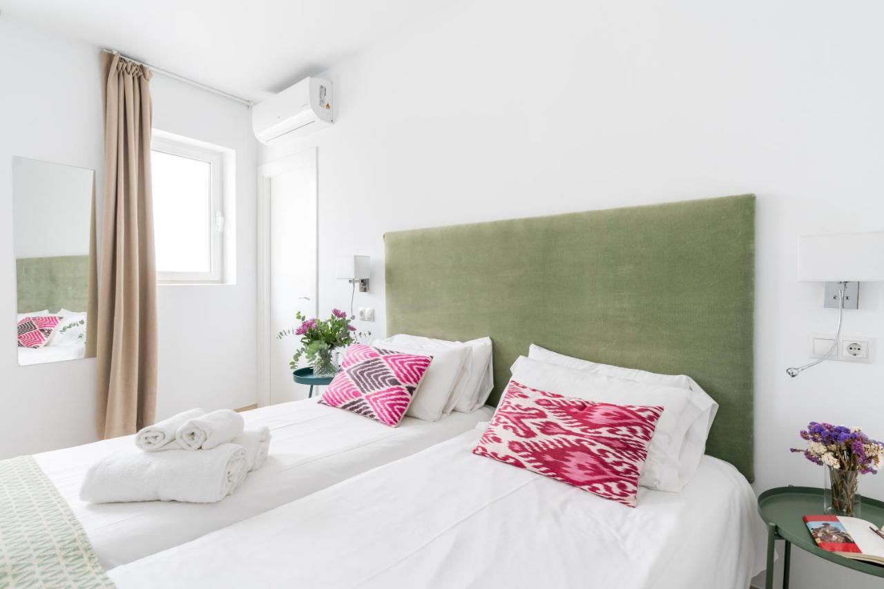 Apartamentos Rg Suites Plaza Del Salvador Seville Luaran gambar