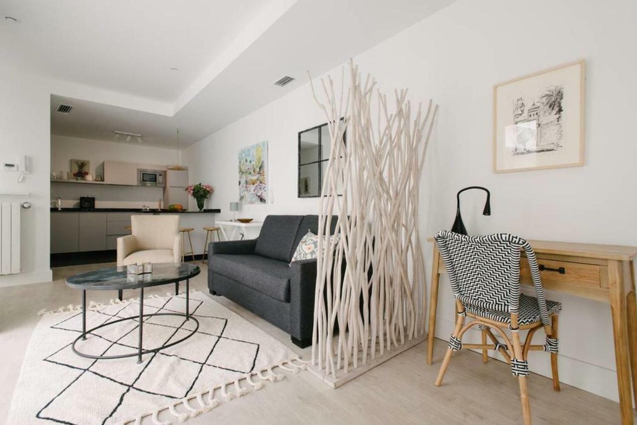 Apartamentos Rg Suites Plaza Del Salvador Seville Luaran gambar